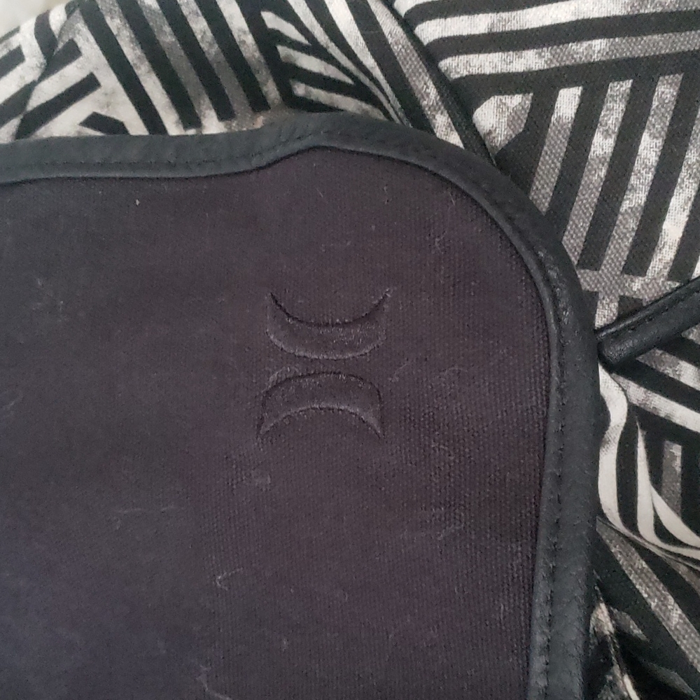 Under armor backpack - Picture 2 of 3